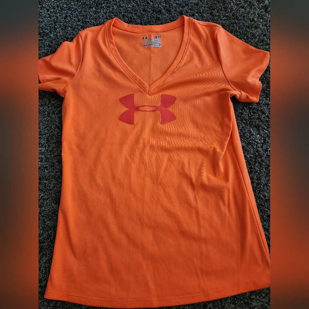 Under Armour Heat Gear Tshirt Loose Fit size S